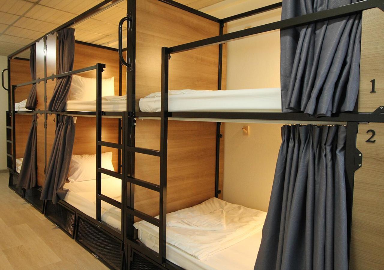 Chaiwat Hostel Bangkok Buitenkant foto